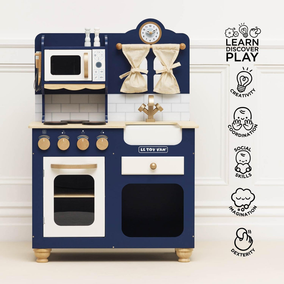 Le Toy Van Oxford Spielküche aus Holz – Dunkelblau mit Zubehör