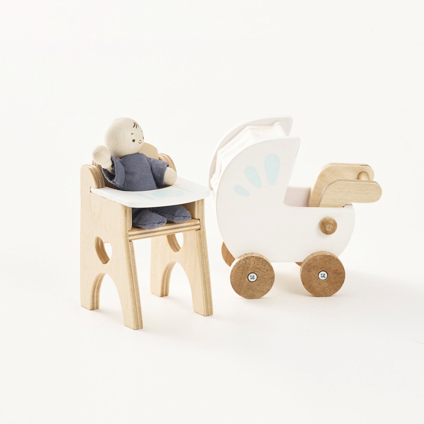 Le Toy Van Kleinkind mit Ausstattung für das Puppenhaus