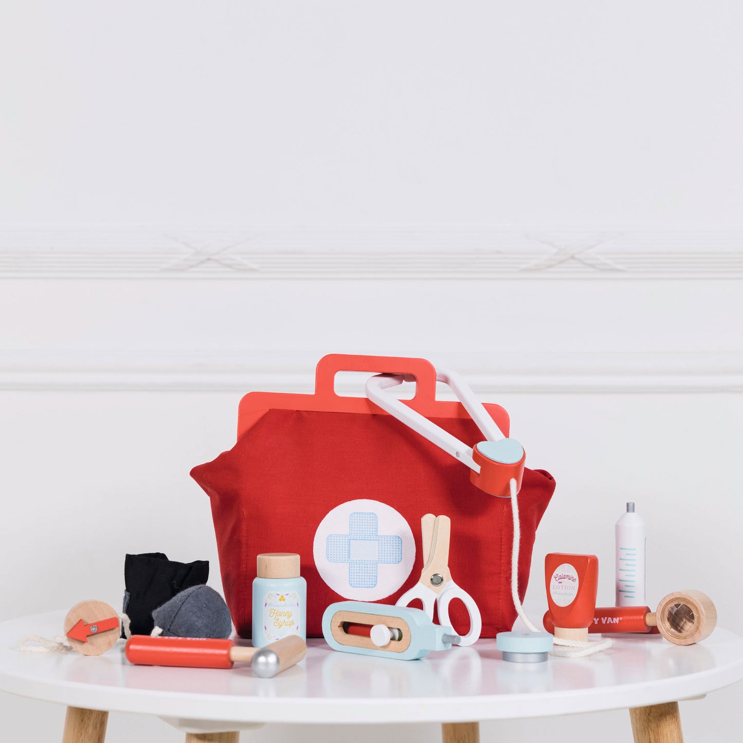 Le Toy Van Doktorkoffer, Arzttasche/ Vintage Doctor Role Play