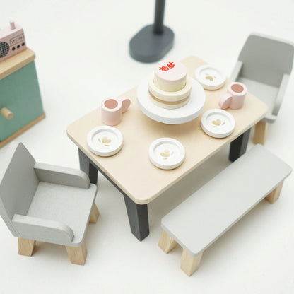 Le Toy Van Puppenhausmöbel - Daisylane Esszimmer (neues Design)