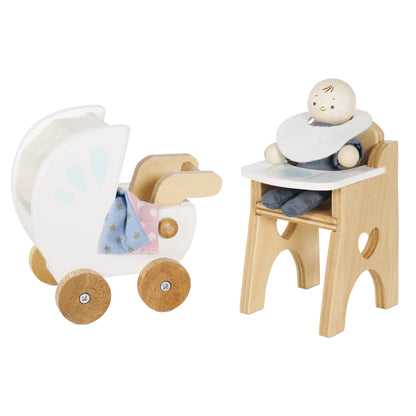 Le Toy Van Kleinkind mit Ausstattung für das Puppenhaus