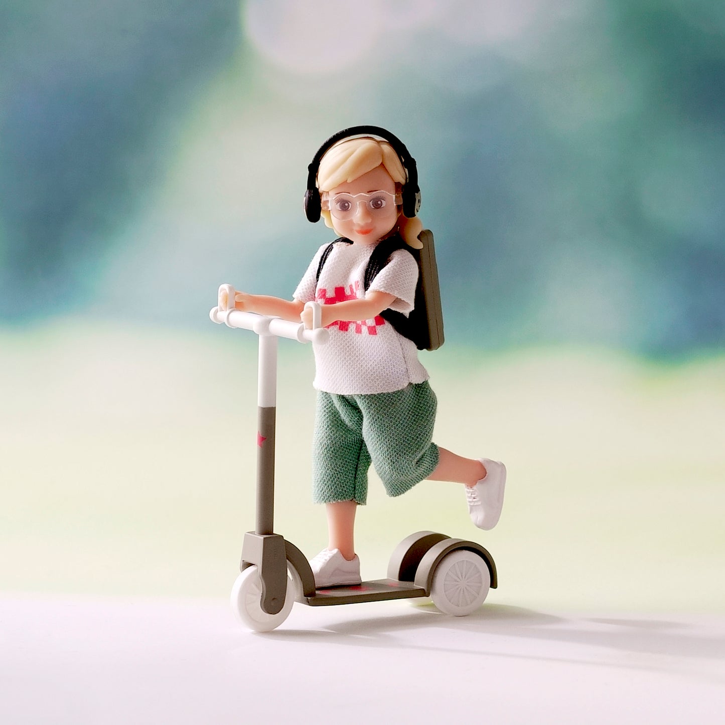 Lundby Puppenhauspuppe mit Roller